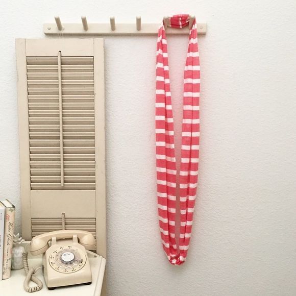 Coral & Ivory Striped Knit Jersey Infinity Scarf NWT - Picture 3 of 5